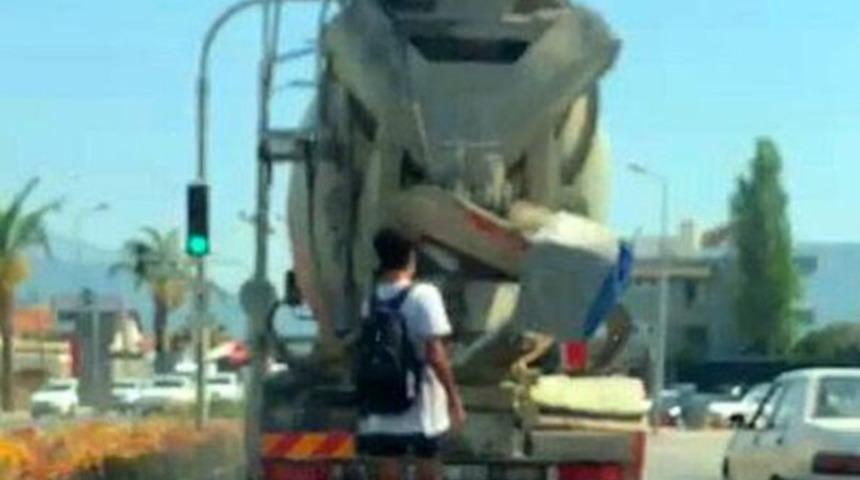 Patenle tehlikeli yolculuk kamerada