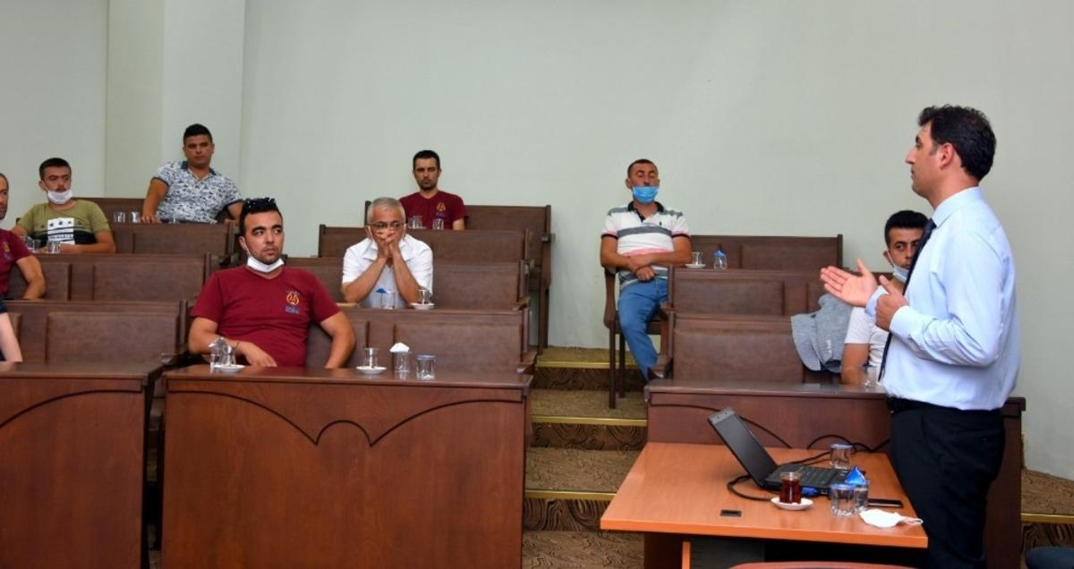 Nazilli&rsquo;de belediye personeline korona eğitimi verildi