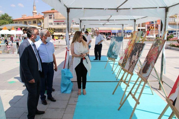 Akşehir’de şenlik sergileri açıldı G3