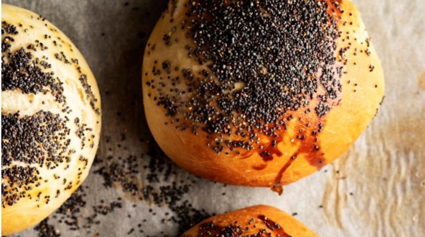 Usta fırıncıdan haşhaşlı ekmek yapılışı! Sır gibi saklıyordu...