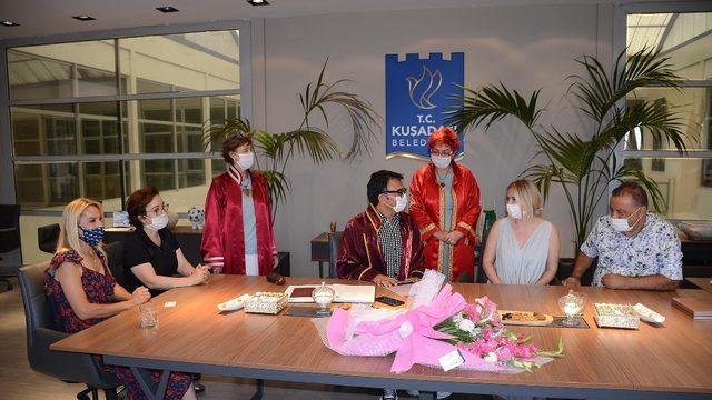 Rus gelinin nikahı, başkanlık makamında kıyıldı