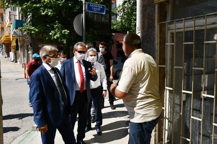 Vali Gürel hem uyardı hem maske dağıttı G4