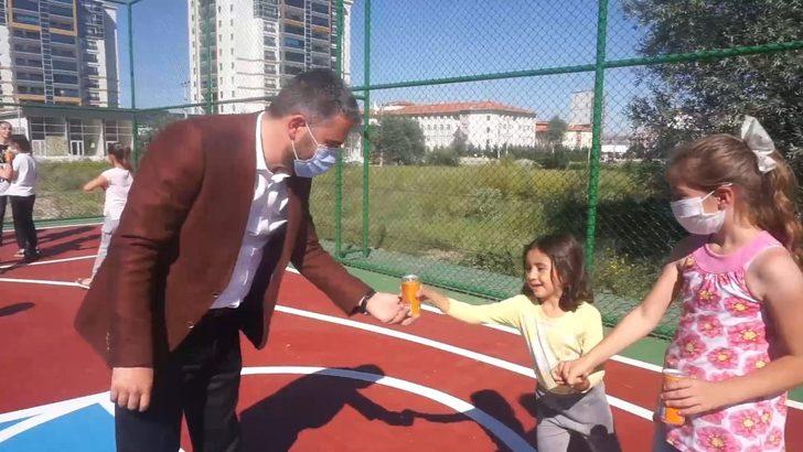 Pursaklar’da her mahalleye mini basketbol sahası G4