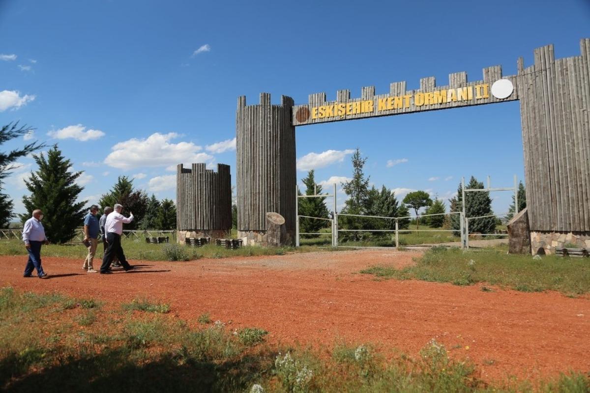 Odunpazarı&rsquo;ndaki &uuml;&ccedil; alan yeni y&uuml;zleriyle hizmete hazırlanıyor