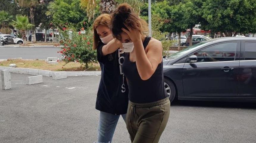 İç çamaşırından çıkanları gören dondu kaldı!