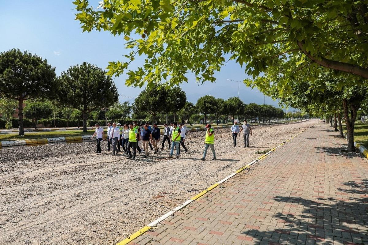 Denizli B&uuml;y&uuml;kşehir Belediyesi &lsquo;&ouml;rnek bulvar&rsquo; &ccedil;alışmasına başladı