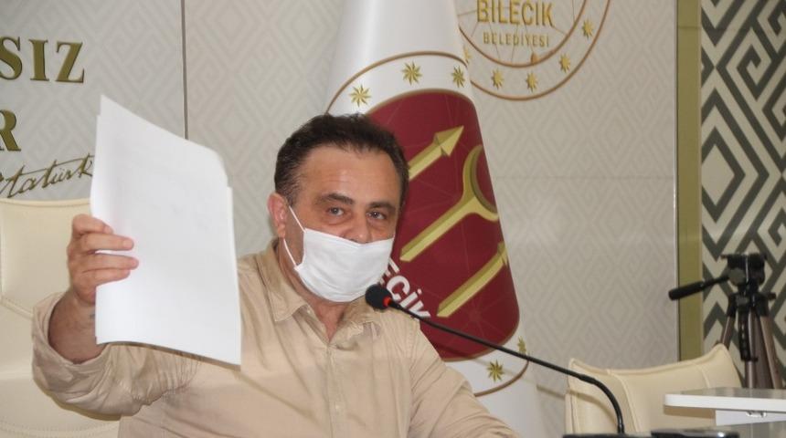 Başkan Şahin, "Tarih yapanlarla anılır, yıkanlarla değil"