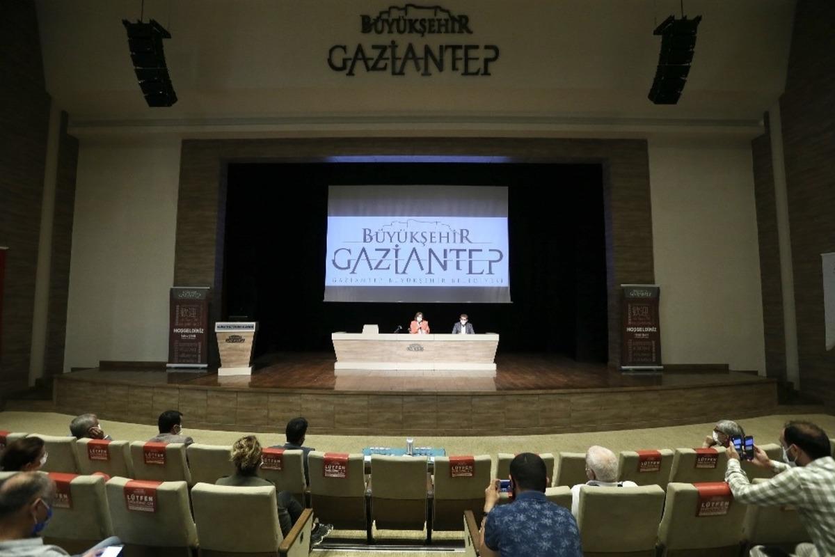 Gazi şehirde insan odaklı yeni mobil uygulamalar