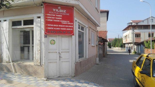 Hastane var, yerini g&ouml;steren bir tane tabela yok 1