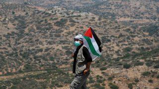 Amerikalı elçilik görevlisi öldürüldü  