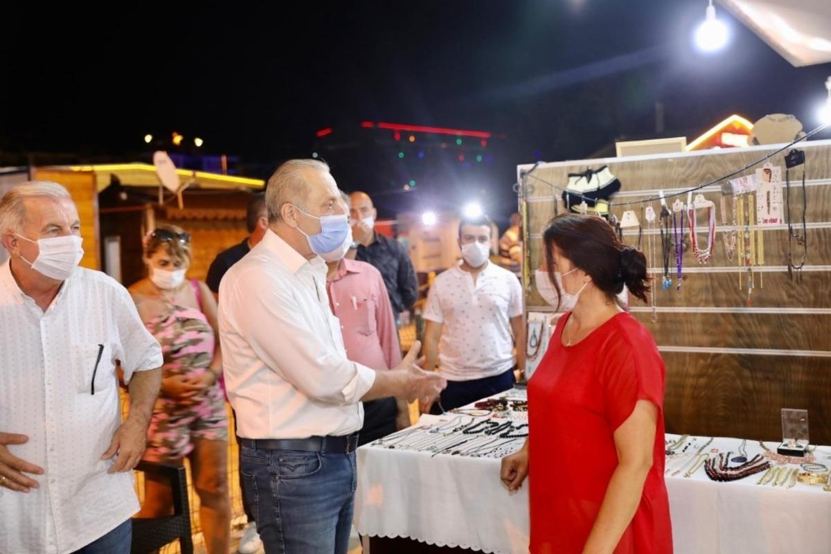 Didim zabıtası seyyar satıcılara g&ouml;z a&ccedil;tırmıyor