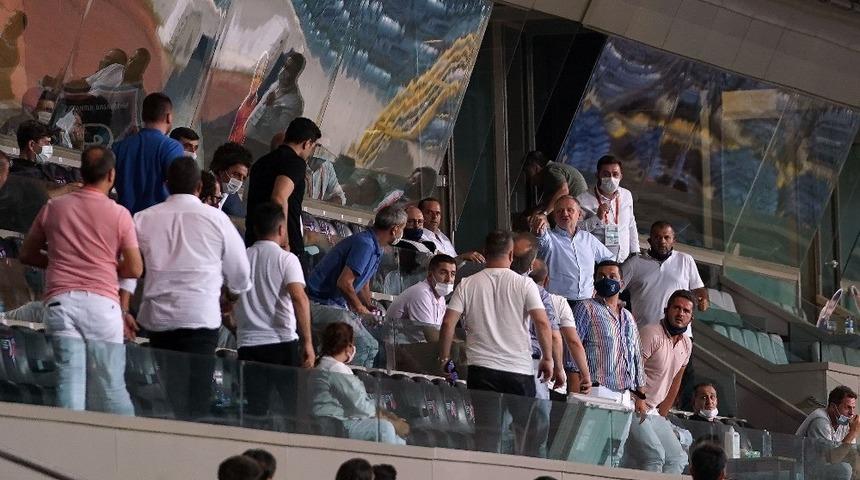 Başakşehir - Denizlispor maçında gerginlik