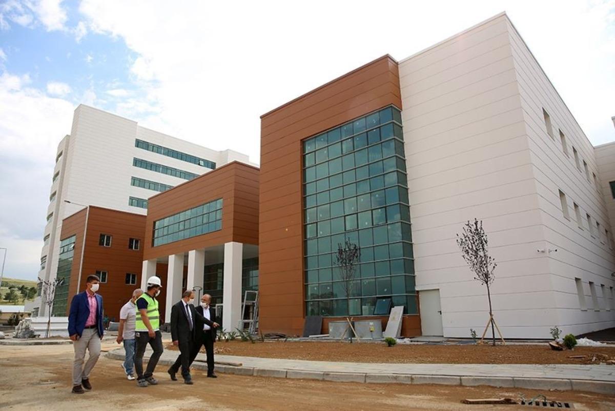 Yeni devlet hastanesi &ccedil;alışmalarında son aşamaya gelindi