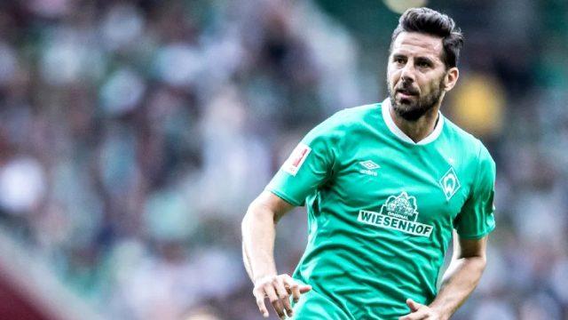 Werder Bremen'li golcü Pizarro, 41 yaşında futbola veda etti