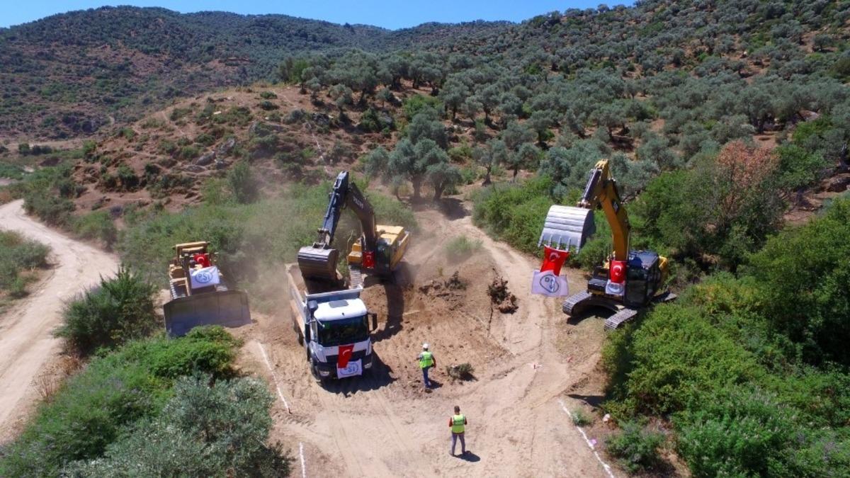 Sarı&ccedil;ay Barajı&rsquo;nda ilk kazma vuruldu