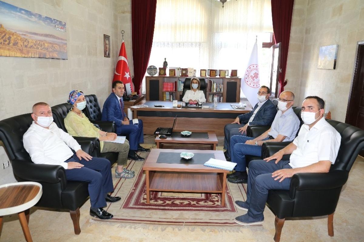 Vali Becel, İl K&uuml;lt&uuml;r ve Turizm M&uuml;d&uuml;rl&uuml;ğ&uuml;n&uuml; ziyaret etti