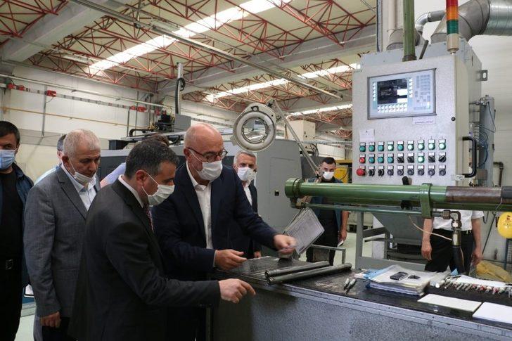 Vali Atay sanayicileri ziyaret etti G4