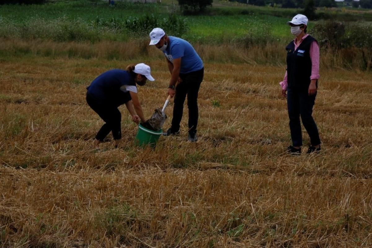 S&uuml;rd&uuml;r&uuml;lebilir tarım i&ccedil;in toprak analizi yapıldı