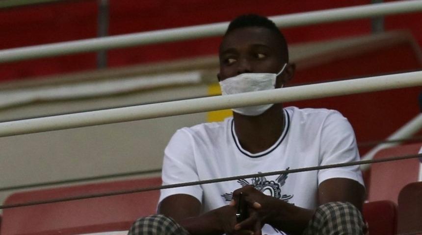 Mensah ve Yasir cezalarını tamamladı