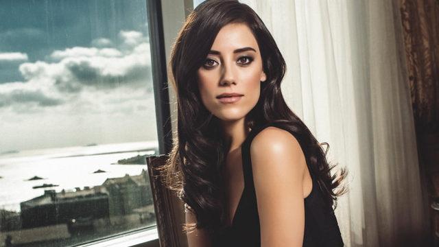 Cansu Dere'nin yeni dizisi belli oldu! Hangi kanalda yayınlanacak?