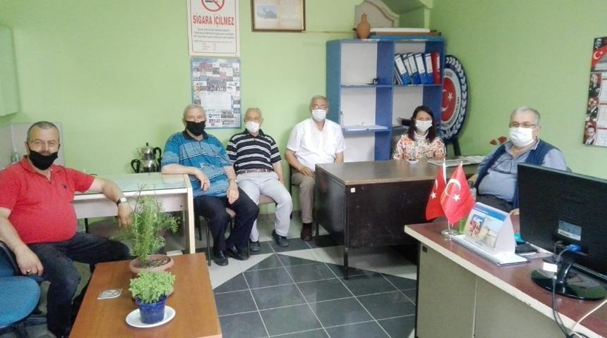 Başkan Tekin muhtarla bir araya geldi