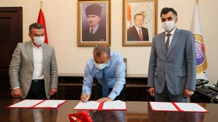 Ordu&rsquo;da iş adamı 12 derslikli okul yaptırıyor