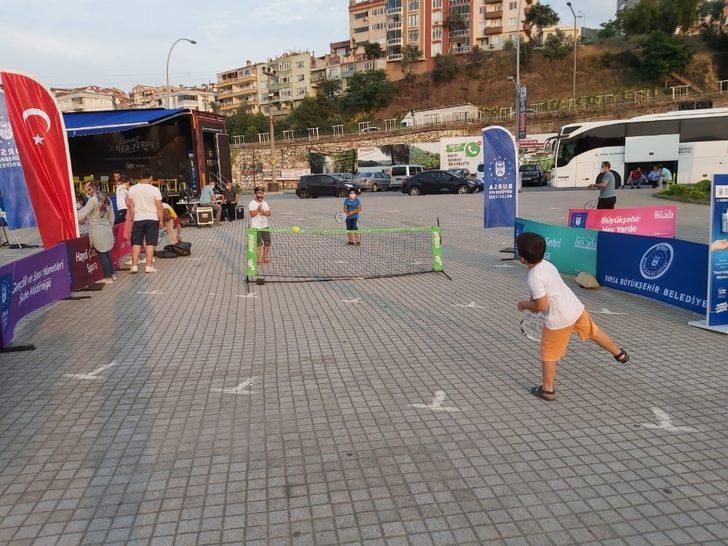 Spor çocukların ayağına gidiyor G3