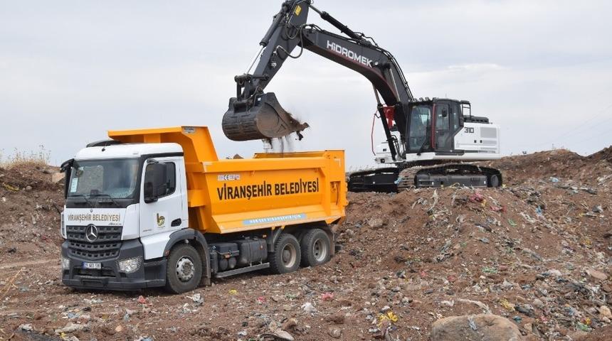 Viranşehir Belediyesi yeni iş makineleri ile sahada