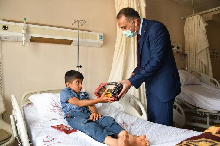 Vali Mahmut Çuhadar’dan Çelikhan’a ziyaret G2