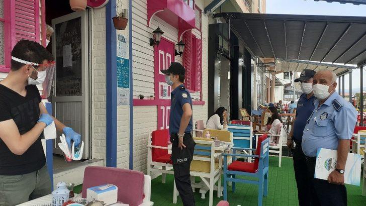 Osmancık’ta Fiziki mesafe, maske ve hijyen’ denetimi yapıldı G1