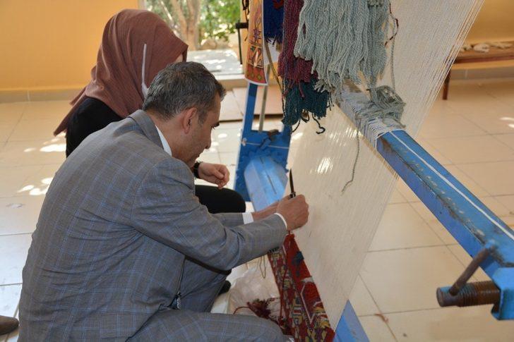 Besni Belediyesi “Dokuyan Eller” Projesini hayata geçirdi G1