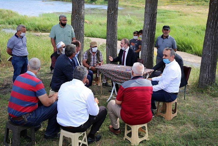 Vali Cüneyt Epcim Pamuktaş köyünde yürütülen asfalt çalışmalarını inceledi G3
