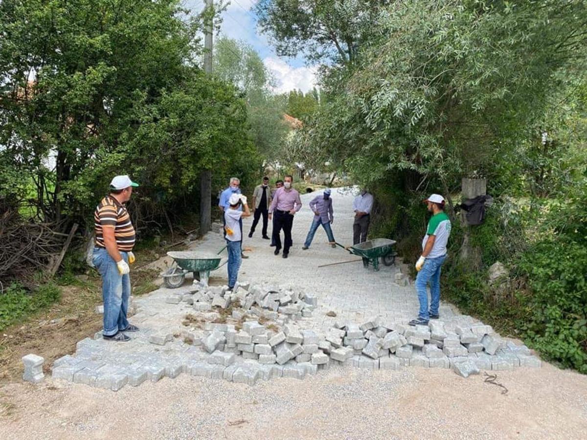 Dumlupınar&rsquo;ın k&ouml;ylerine yatırımlar devam ediyor