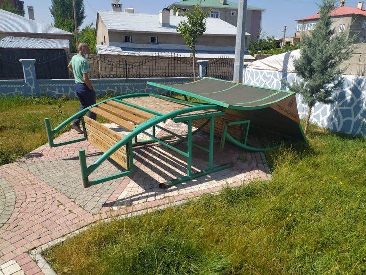 Tuşba Belediyesinin hizmetlerine çirkin saldırı G2