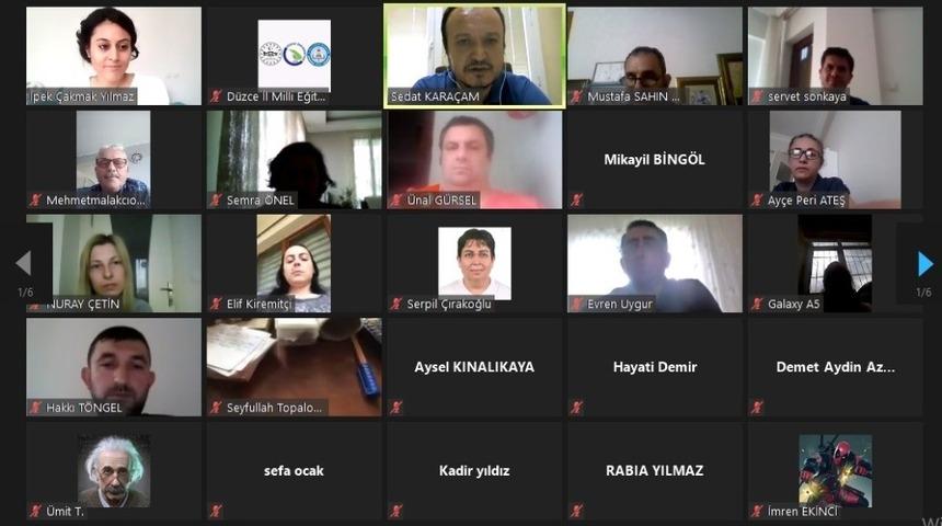 6 bin 400 öğretmene akademisyenlerden online seminer