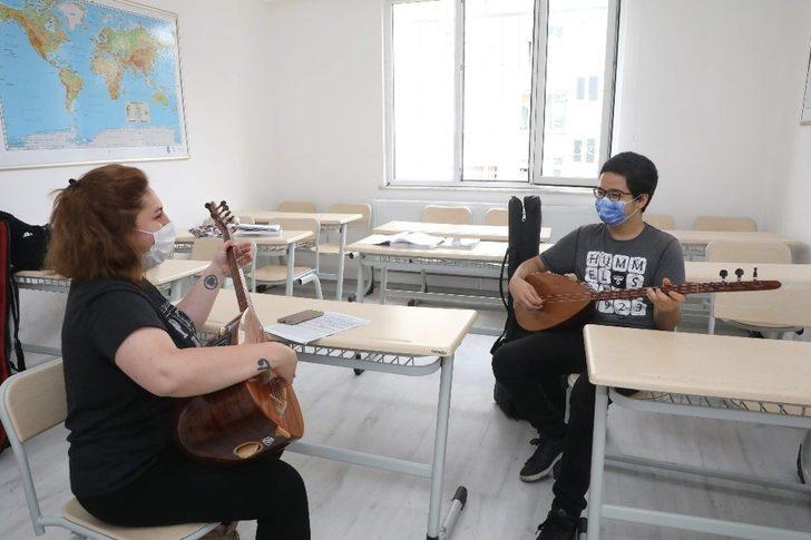 Eyüpsultanlı gençler, drone ve robotik kodlama eğitimlerinde buluşuyor G4