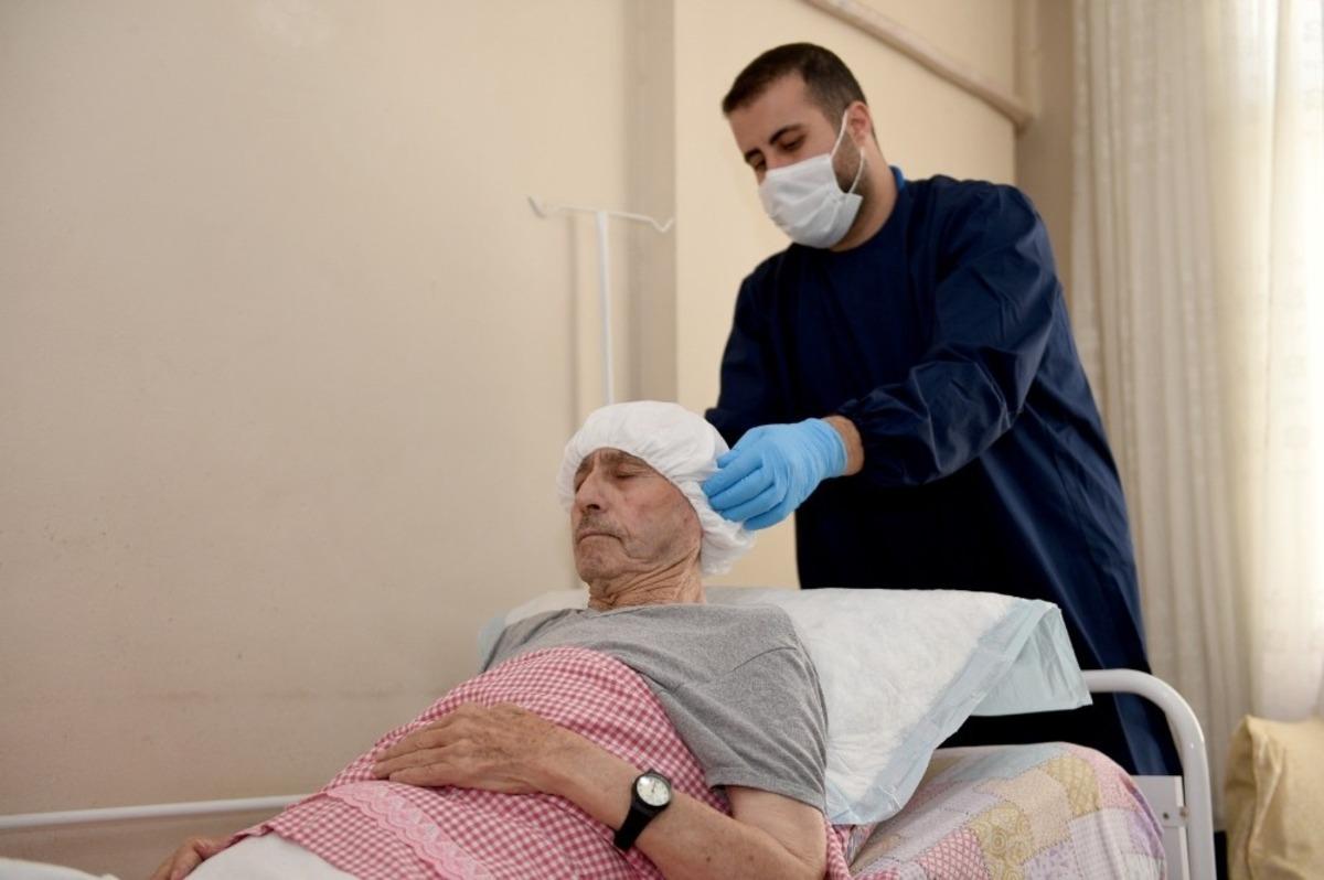 Seyhan&rsquo;da evde bakım hizmeti