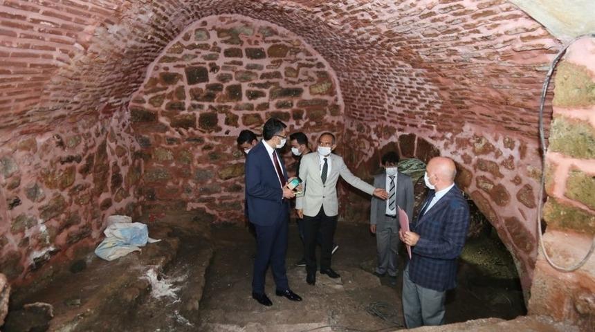 Tarihi su sarnıcı ve mescide restorasyon