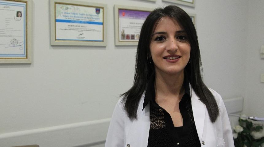 Diyetisyen Nazlı: "Uyku düzenimizi oturtmamız gerekiyor"