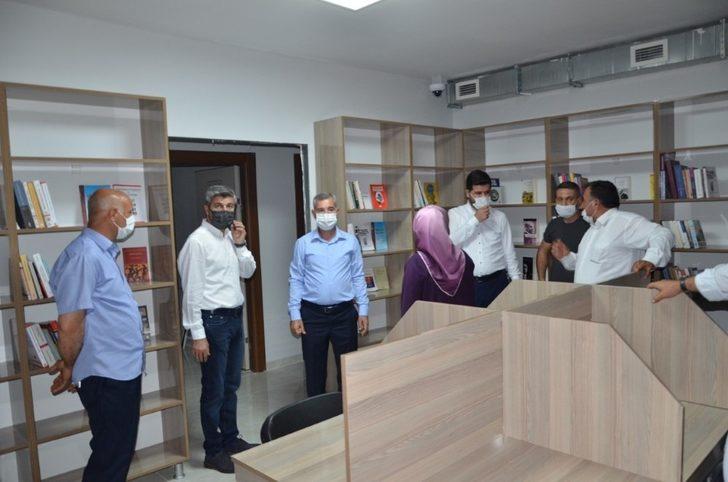 Yeşilyurt Belediyesi’nden  Çavuşoğlu ‘na kitap kafe G2