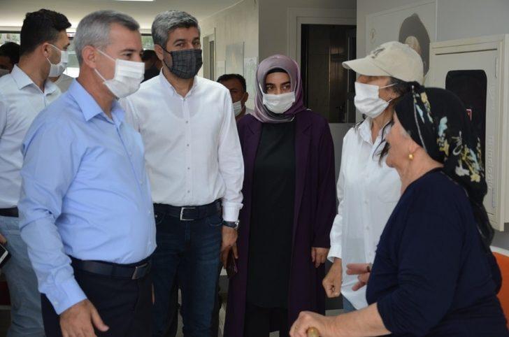 Yeşilyurt Belediyesi’nden  Çavuşoğlu ‘na kitap kafe G4