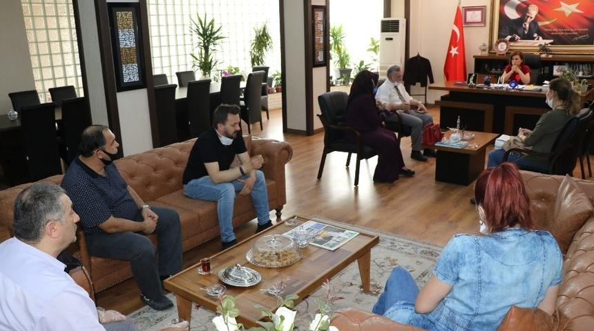 Safranbolu&rsquo;da "Cumhuriyet Caddesi" sorunu g&ouml;r&uuml;ş&uuml;ld&uuml;