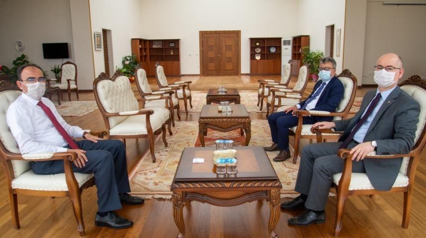 Rekt&ouml;r Beydemir&rsquo;e tebrik ziyaretleri devam ediyor