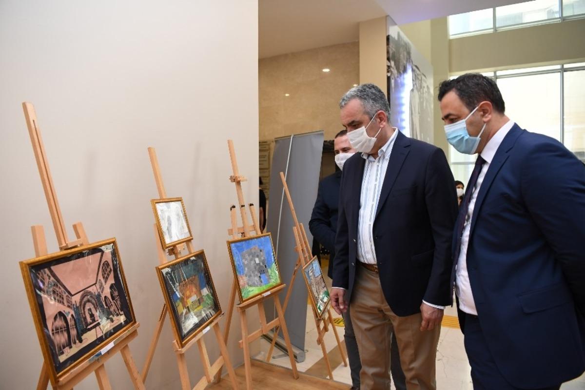 Konyaaltı&rsquo;nda kapılar sanata yeniden a&ccedil;ıldı