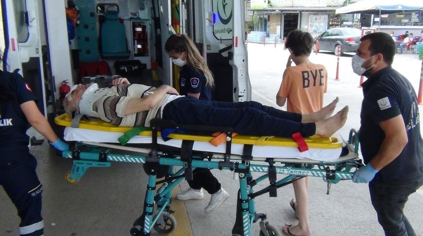 Hava almaya çıktığı balkondan beton zemine düştü