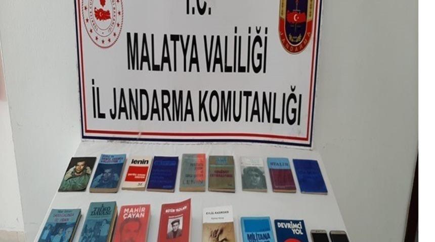 Terör örgütü propagandasından 2 gözaltı