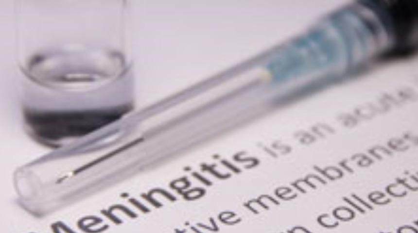 Menenjit : Nedenleri, belirtileri, tedavisi