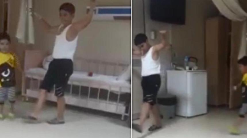 Koronavirüsü yenip, zeybek oynayarak kutladılar! Biri 3 diğeri 10 yaşında