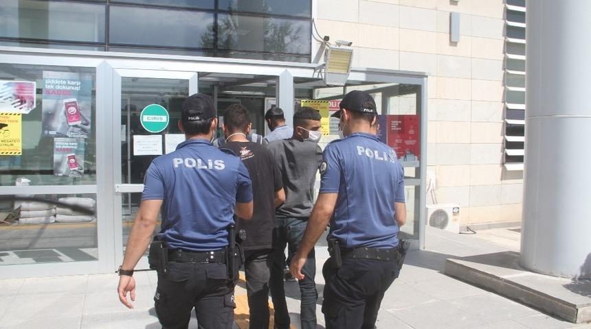Elazığ’da hırsızlık şüphelisi 3 şahıs yakalandı