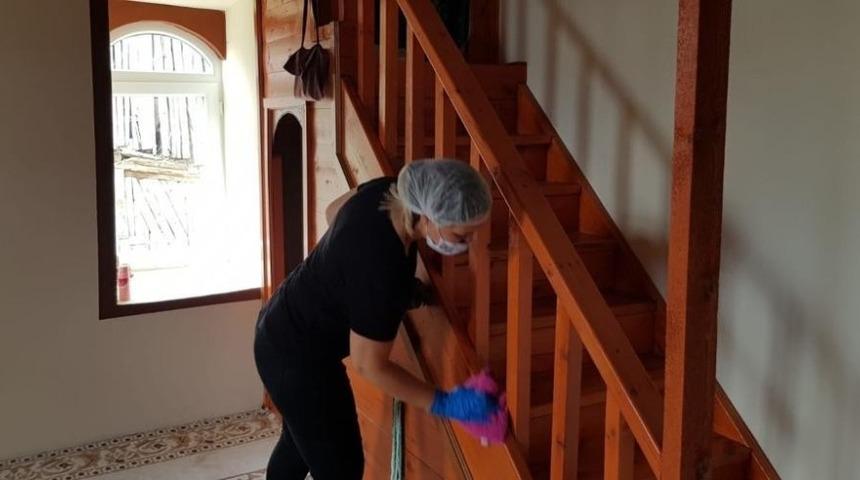 Beypazarı Belediyesinden camilerde temizlik